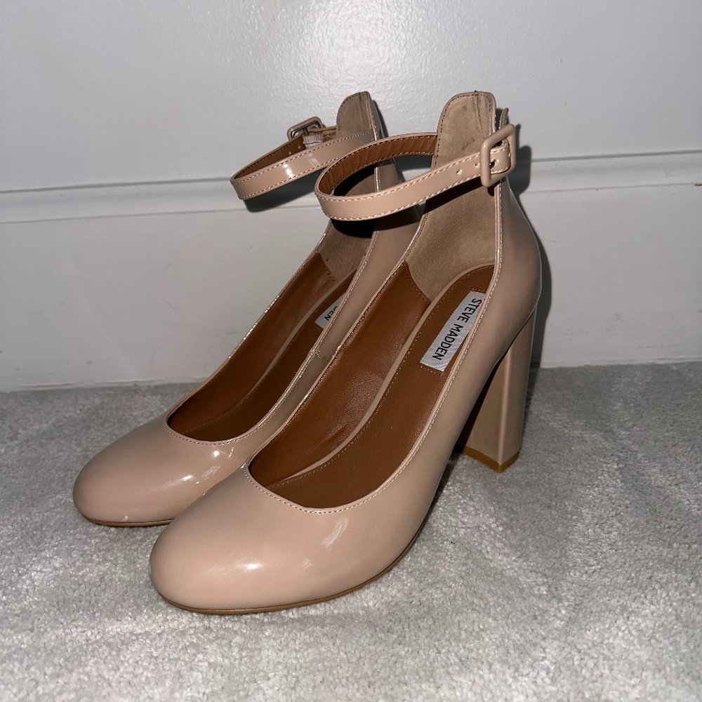 Steve Madden Heels, Size 9, Nude
